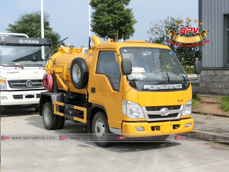 2,000 Litres Vacuum Truck Forland - RF